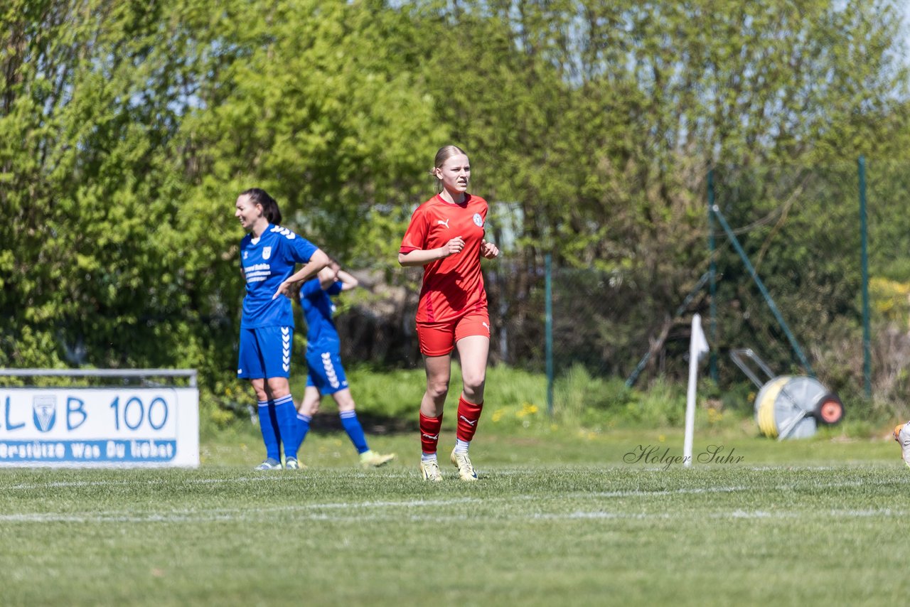 Bild 54 - F TSV Zarpen - Holstein Kiel II : Ergebnis: 2:6